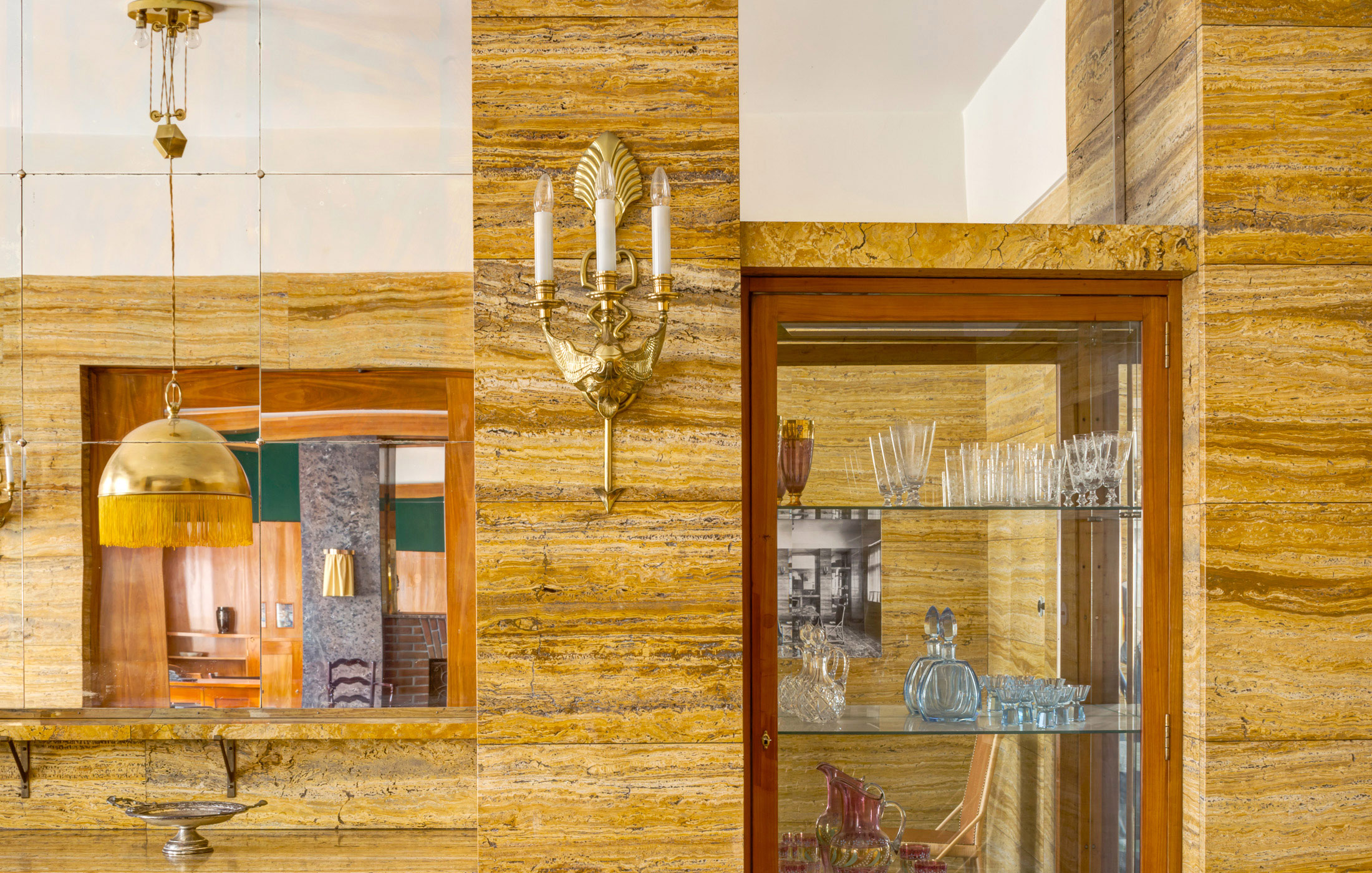 Pilsen interior - architect Adolf Loos